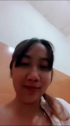 Bokep Cyra Cantik Toge Live Bugil Pamer Body Bokep Cyra Cantik Toge Live Bugil Pamer Body